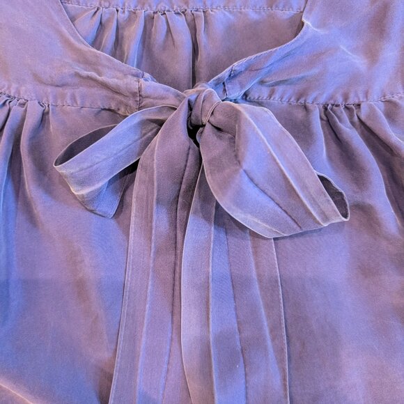 Anne Klein 100% Silk Size 6 Blouse Purple tie front officechic girlhoodcore - Picture 3 of 6